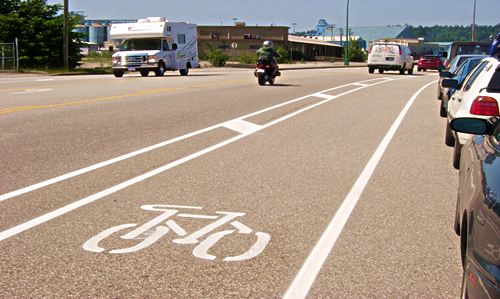 West 1st Street cyclist route