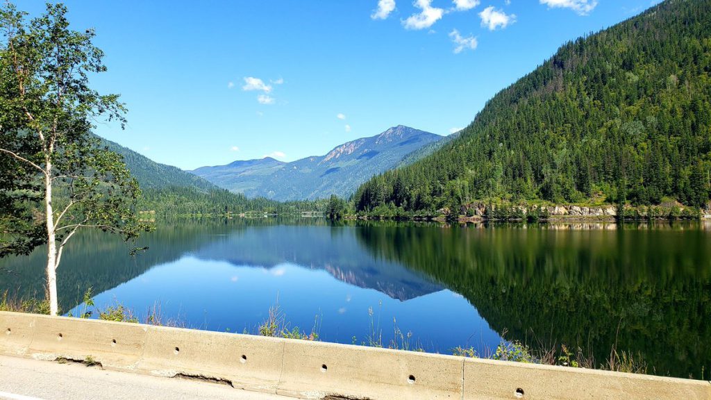 Three Valley Lake, Highway 1