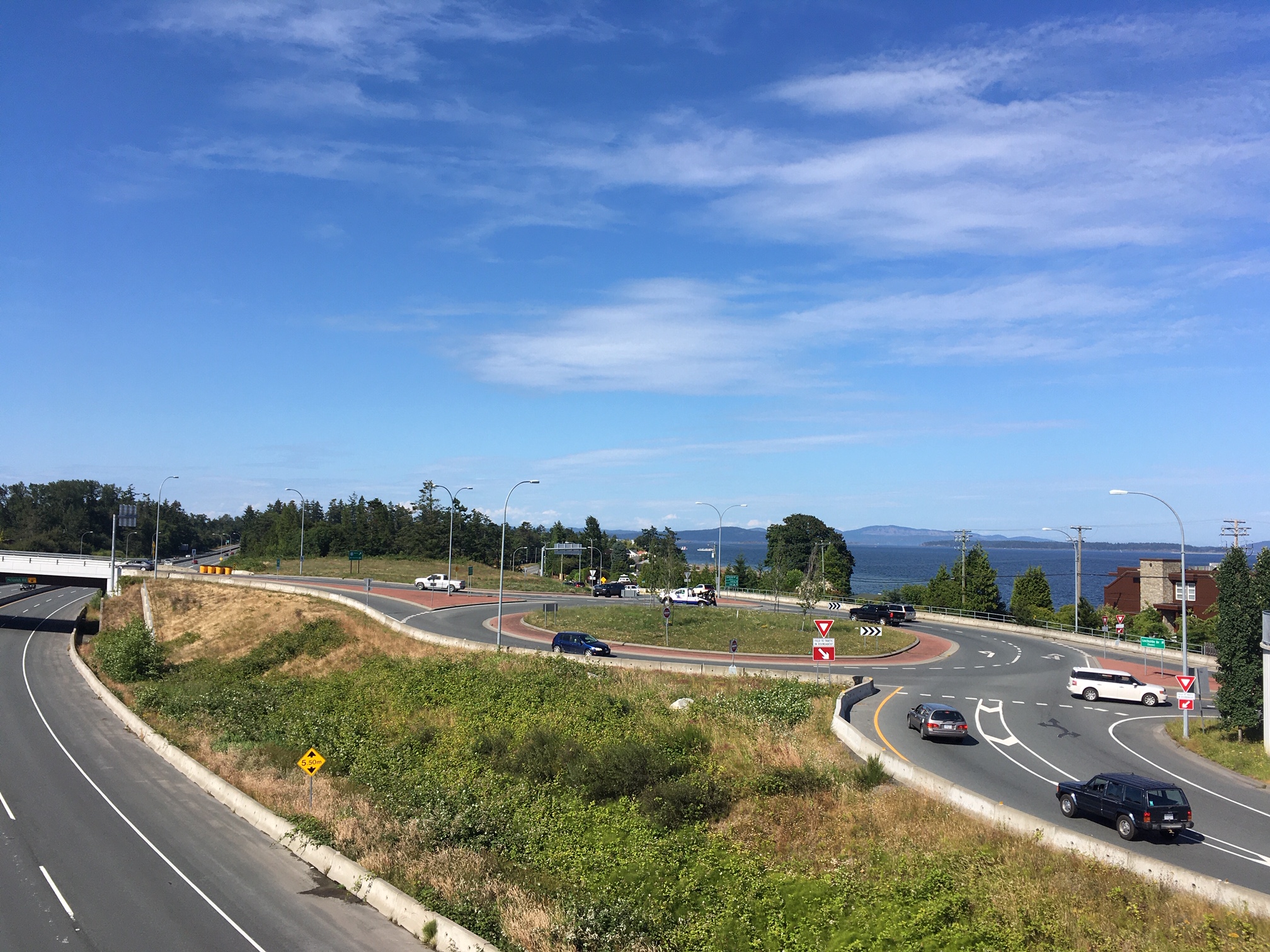 How to Safely Use Roundabouts in BC TranBC