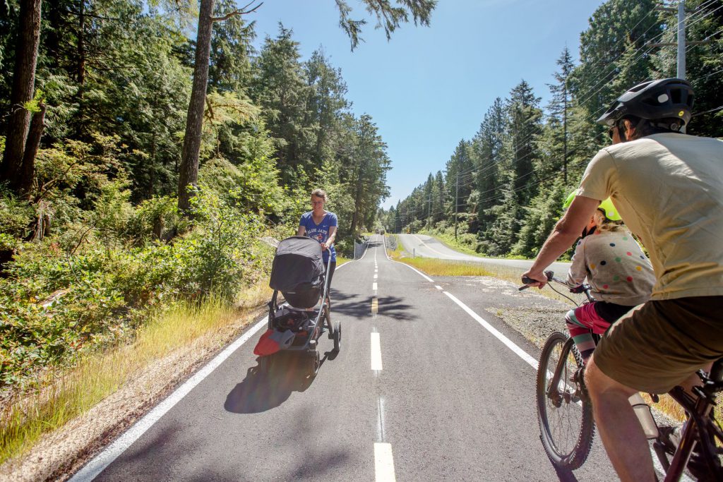 people on tofino trail